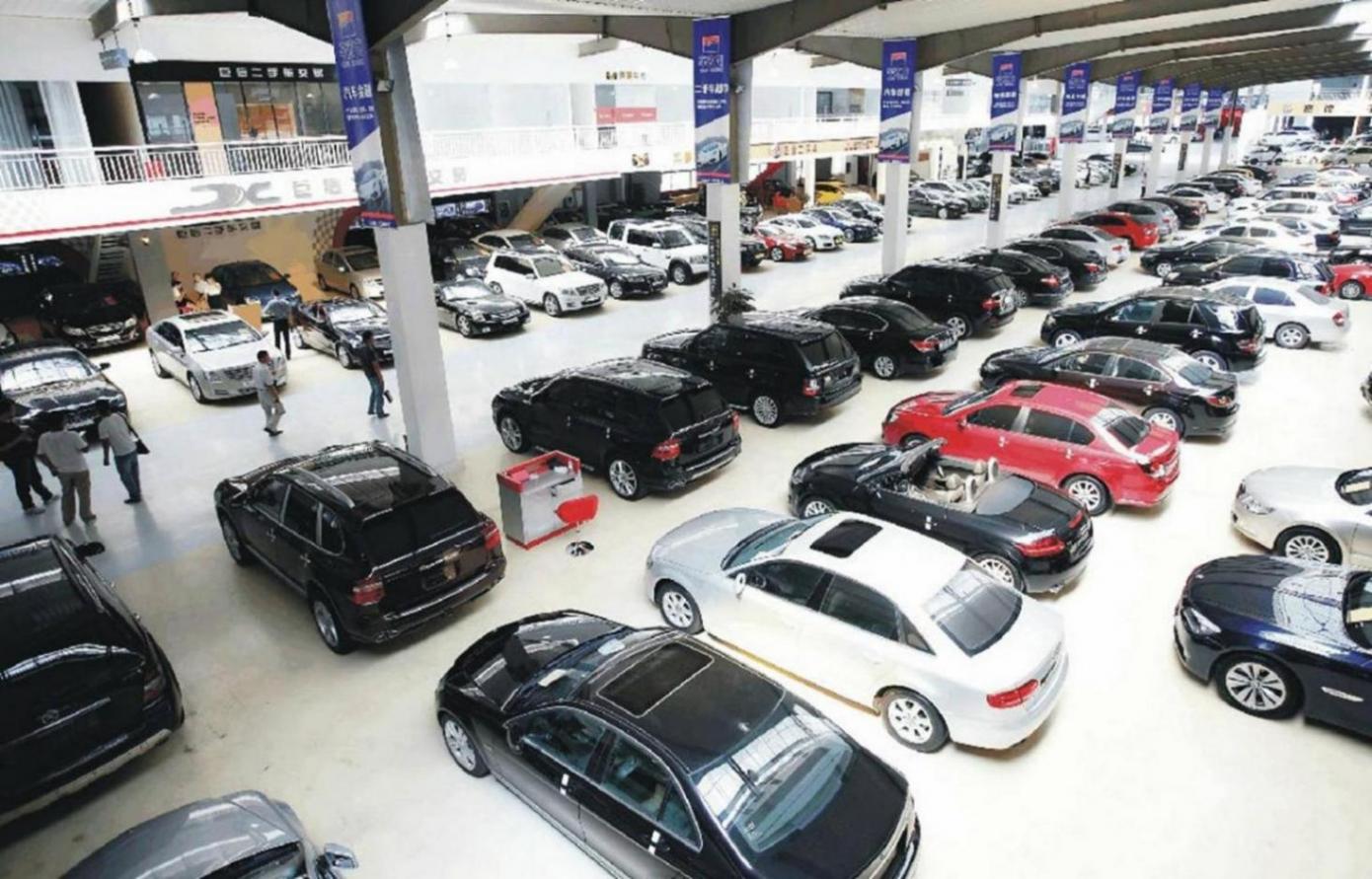 老車主被背刺,新車主早晚被背刺,車企少賺錢,價格戰(zhàn)沒有贏家?