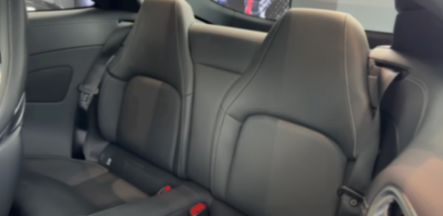 全新AMG GT63海外到店實拍,搭4.0T V8發(fā)動機,性能爆表