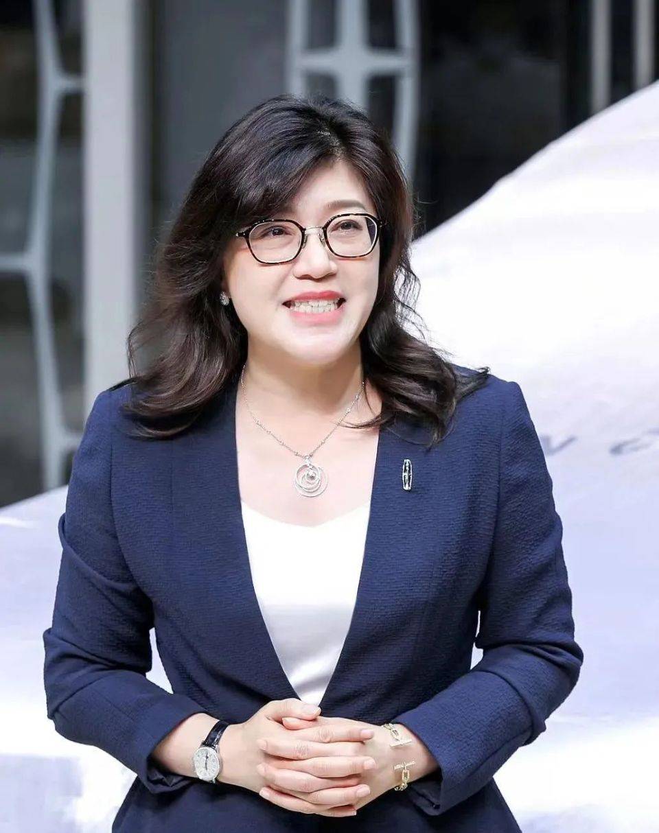 毛京波朱梅君相繼離場,賈鳴鏑能否扭轉林肯汽車頹勢?