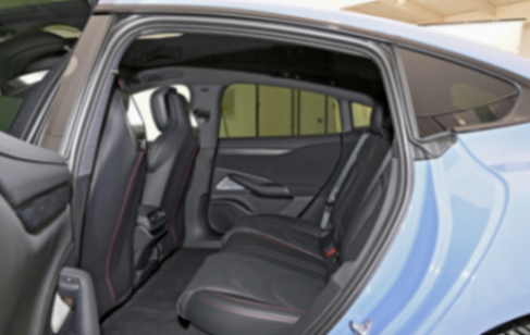 比亞迪宋L與小米SU7孰美?原創(chuàng)國(guó)潮VS高仿超跑