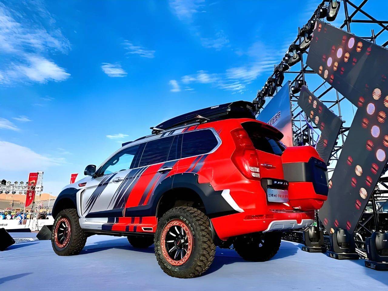 十年首次換代:即將告別唯一國產(chǎn)救援車