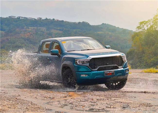 245馬力+采埃孚8AT,12.98萬起!火星7 Pro 汽油版珠峰燃“擎”上市