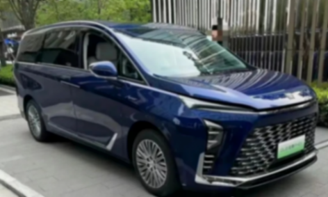 車動態:別克GL8插混版實車;攬勝運動版SV上市