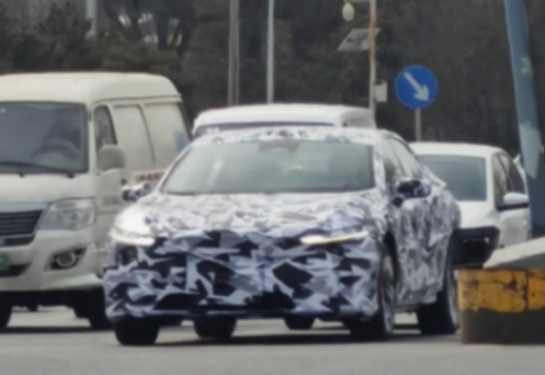 長安馬自達全新車型,這不就是電氣化的馬6嘛