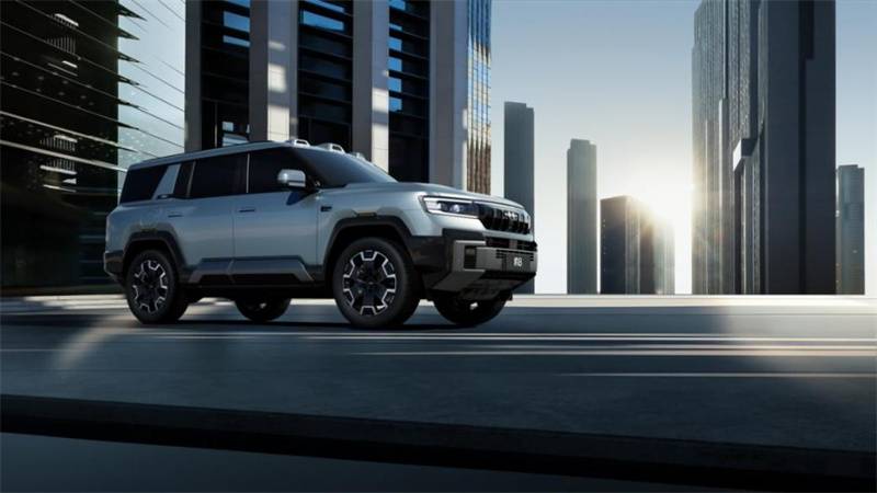 汽車界“文藝復興”來了!方程豹產(chǎn)品矩陣齊亮相