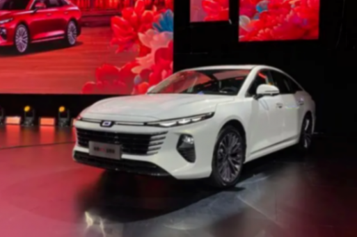 名字悅耳價格香,配置堪比頭等艙