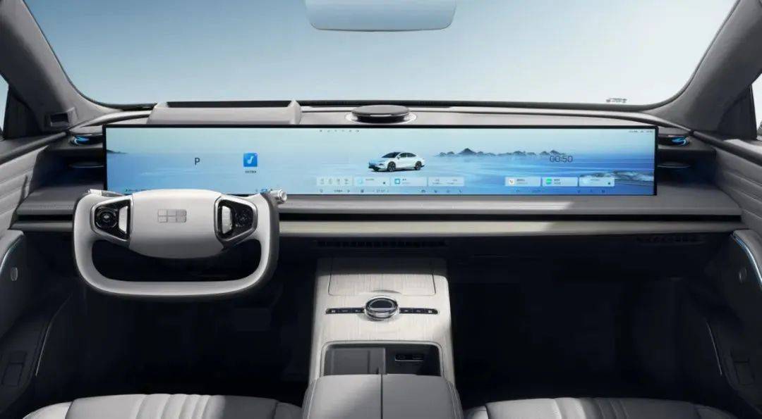 名字悅耳價格香,配置堪比頭等艙