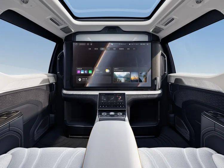 名字悅耳價格香,配置堪比頭等艙