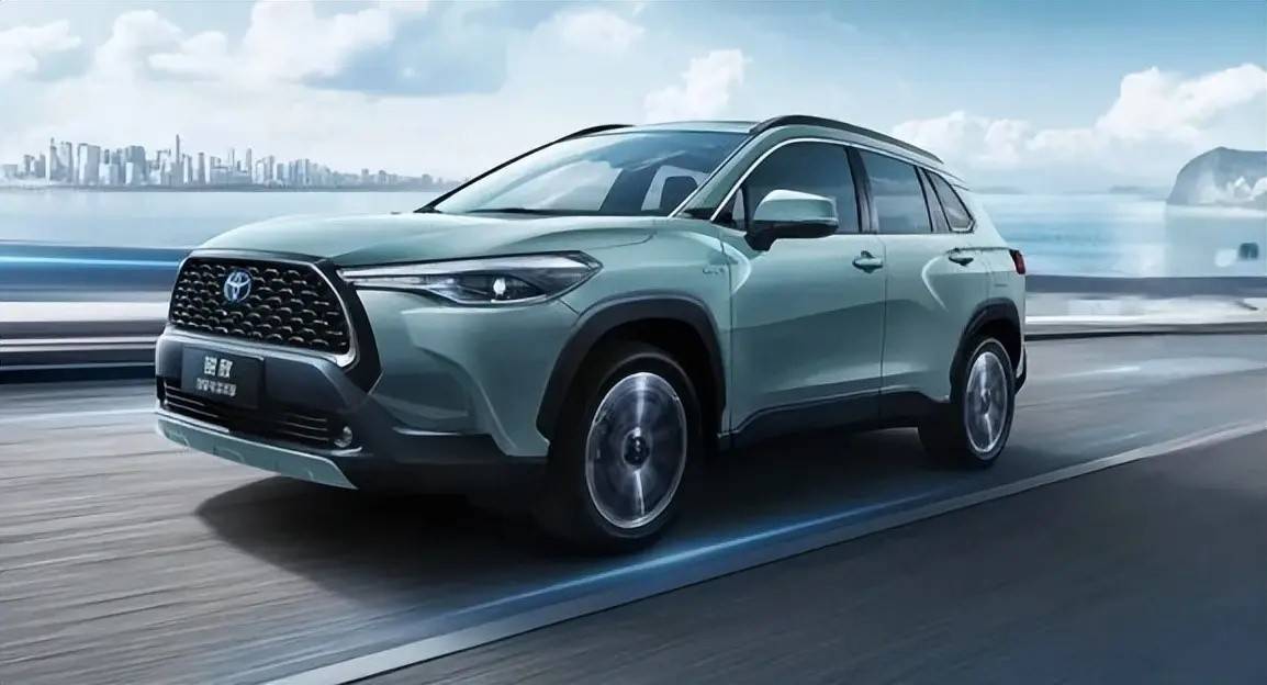 一汽豐田瘋狂降價 8萬買卡羅拉 14萬買亞洲龍