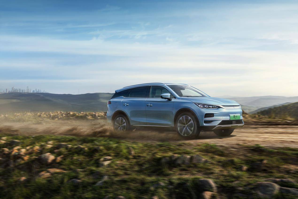 新車出擊!唐EV、唐DM-p雙雙推出榮耀版,起售價21.98萬元