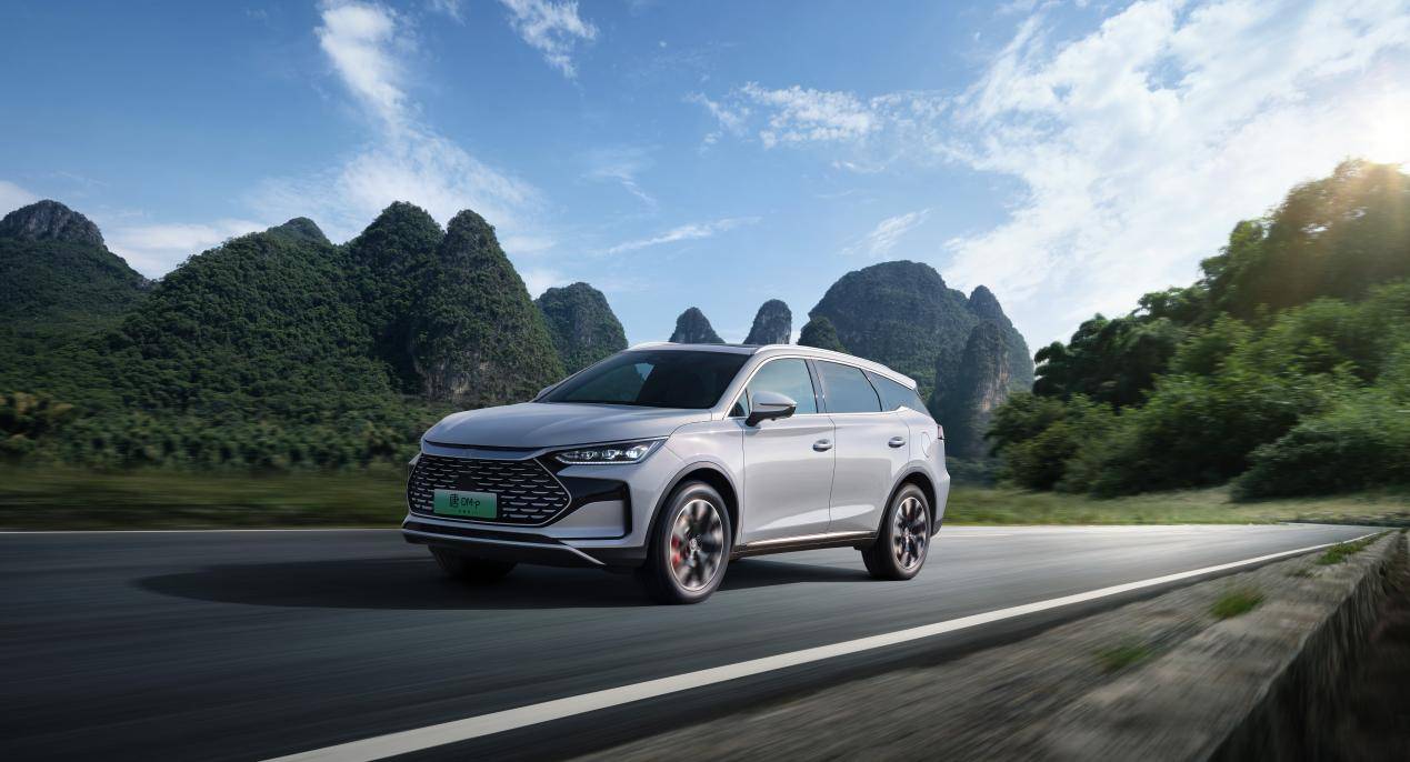 新車出擊!唐EV、唐DM-p雙雙推出榮耀版,起售價21.98萬元
