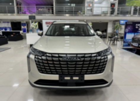 第四代哈弗H6到店實(shí)拍,2.0T+9DCT配懷擋,車長超4米7+鎧甲中網(wǎng)