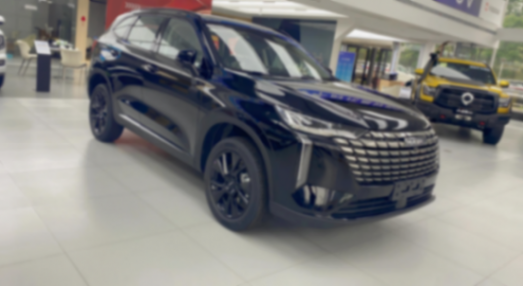 第四代哈弗H6到店實(shí)拍,2.0T+9DCT配懷擋,車長超4米7+鎧甲中網(wǎng)