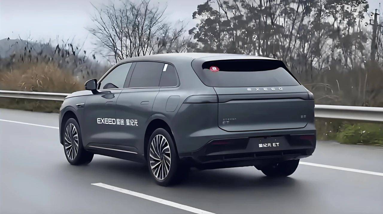 星紀元ET續航不算高,距離續航紀錄還有10L油800KM