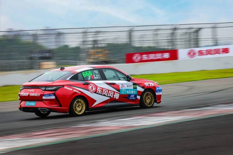 與其慕強(qiáng),不如登場!東風(fēng)風(fēng)神奕炫杯統(tǒng)規(guī)賽首戰(zhàn)株洲