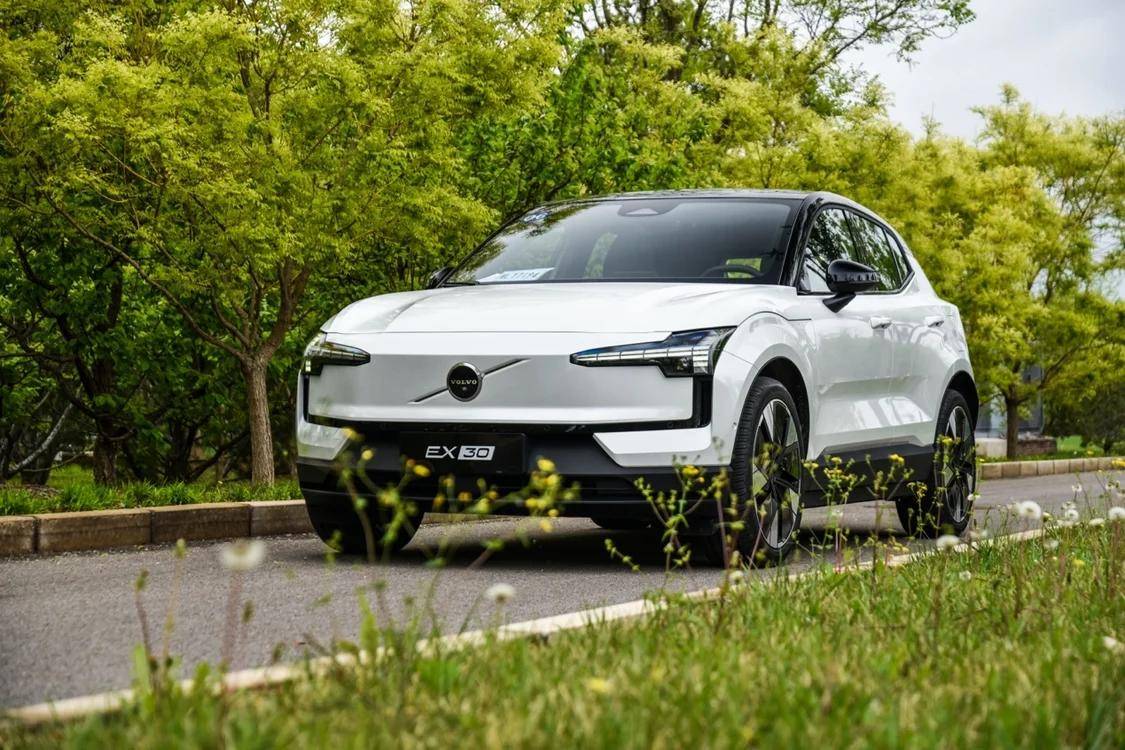 沃爾沃EX30小型純電SUV 售價20.8萬起