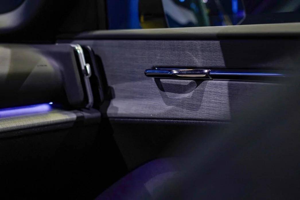 沃爾沃EX30小型純電SUV 售價20.8萬起