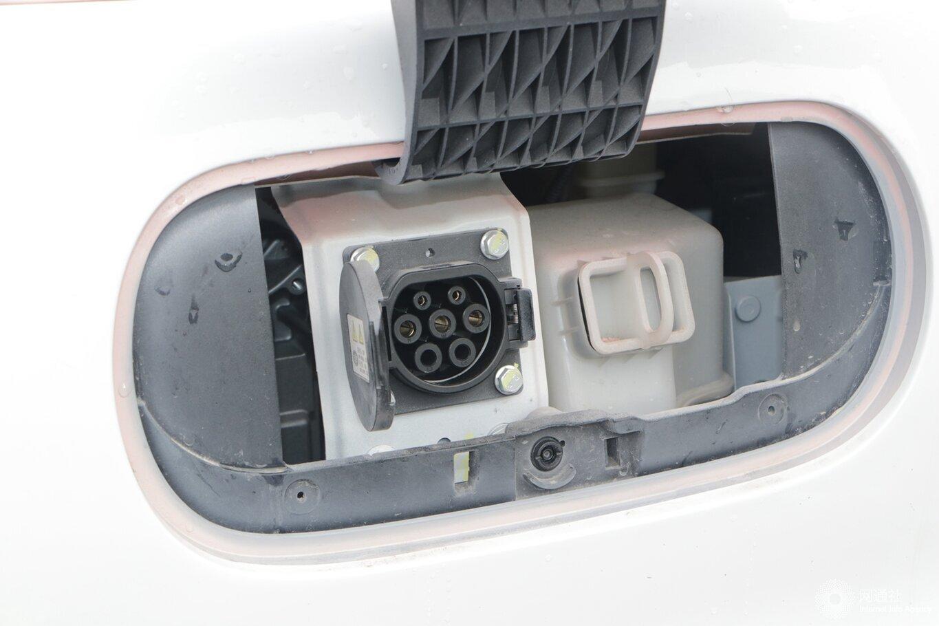 奔騰小馬將于5月28日上市 預售價2.89-3.49萬元