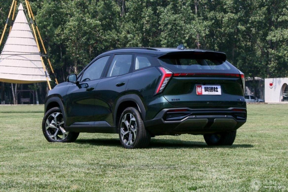 新款吉利博越L正式上市 售11.57萬元起