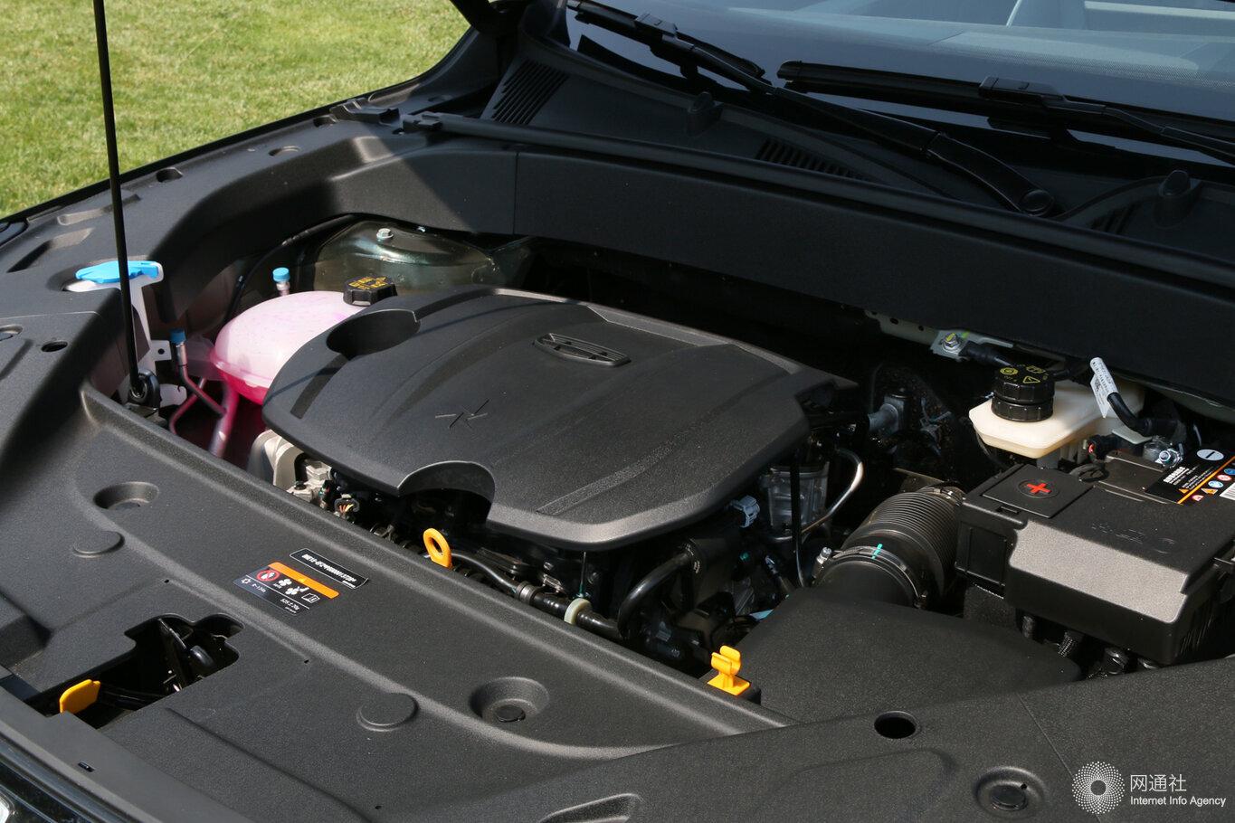 新款吉利博越L正式上市 售11.57萬元起