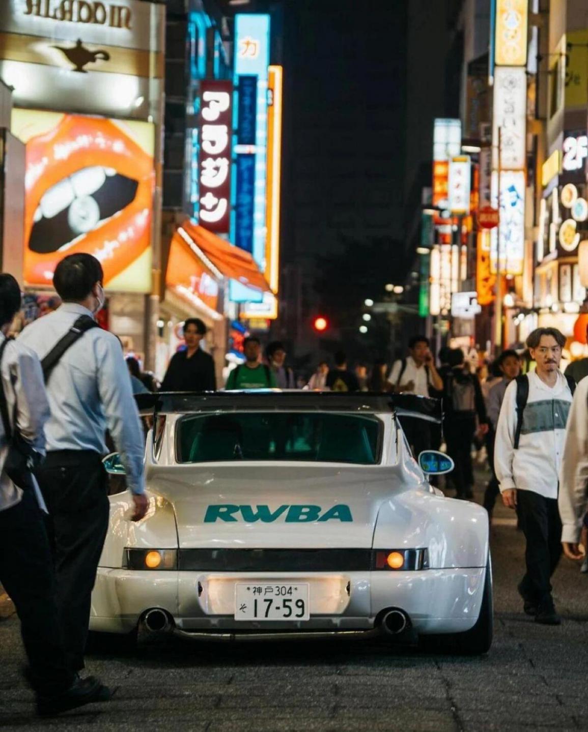 Flachbau平頭964,沒有鉚釘?shù)腞WB寬體