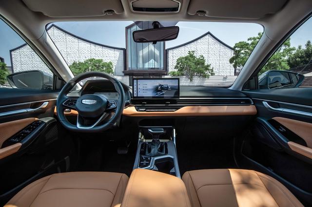 限時5.59萬元起!吉利新款帝豪上演“狂歡”與“飛躍”