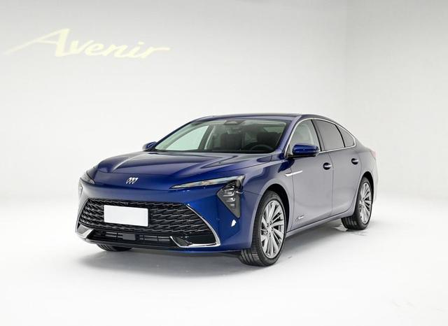 一口價更高性價比！別克君越白金款雙色內飾12月開放下定，能買？-有駕