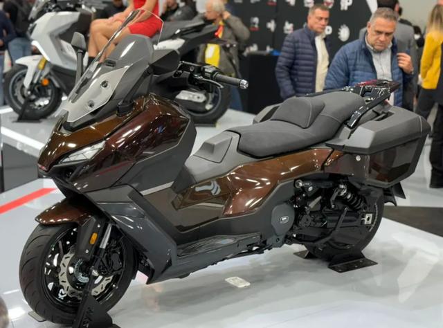 半個月內亮相四五十款新車?。?1月行業大事件回顧（上）-有駕