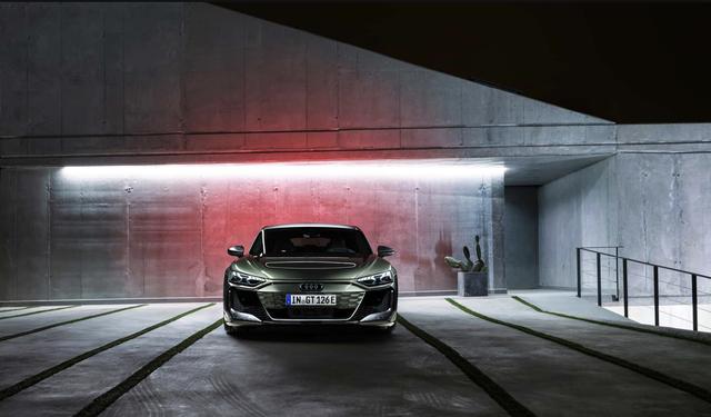 加速最快的量產(chǎn)車!2025款奧迪RS E-Tron GT性能更強,價格更貴-有駕 加速最快的量產(chǎn)車!2025款奧迪RS E-Tron GT性能更強,價格更貴-有駕