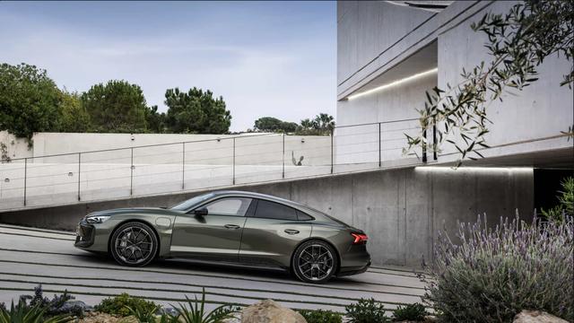 加速最快的量產(chǎn)車!2025款奧迪RS E-Tron GT性能更強,價格更貴-有駕 加速最快的量產(chǎn)車!2025款奧迪RS E-Tron GT性能更強,價格更貴-有駕