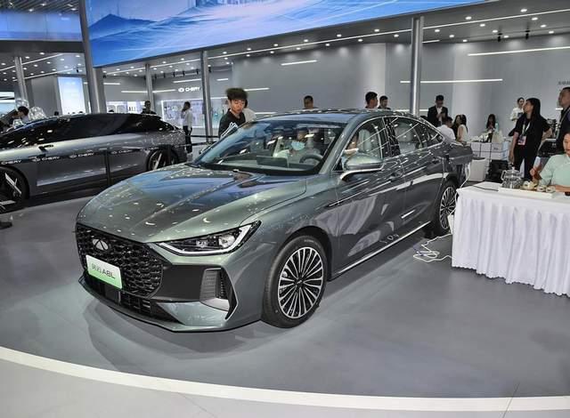 奇瑞風云A8L C-DM配置曝光，續(xù)航2500km，上市或成爆款？-有駕