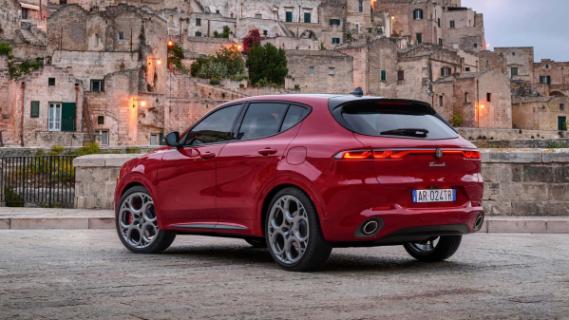 阿爾法經銷商平均每月銷售不到7輛汽車 經銷商感到不安 - 手機中國 - 阿爾法經銷商平均每月銷售不到7輛汽車 經銷商感到不安 - 手機中國 -