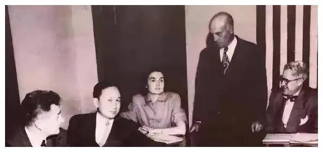 92年錢學森向國家建議,汽車工業跳過汽油柴油直接進入新能源