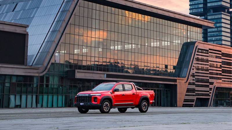 柴油皮卡推薦:上汽大通MAXUS星際皮卡助力重載運(yùn)輸與惡劣環(huán)境挑戰(zhàn)