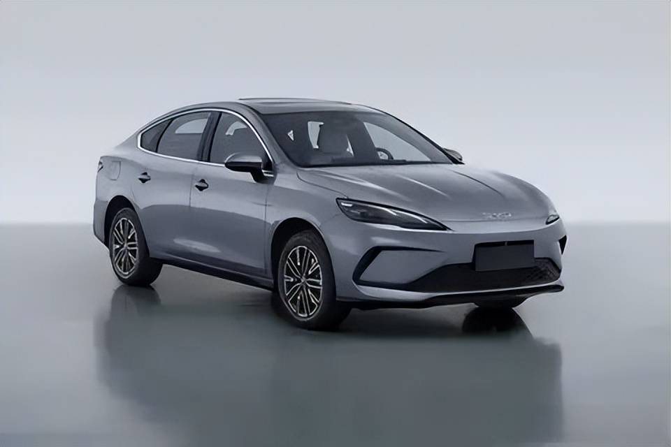 比亞迪海豹05DM-i來(lái)了!預(yù)售價(jià)8.98萬(wàn)元起,搭載第五代DM混動(dòng)技術(shù)