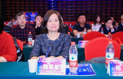 新時代拐點下汽車行業(yè)發(fā)展高峰論壇正式啟幕