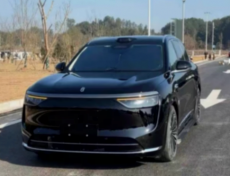 問(wèn)界M8實(shí)車(chē)曝光,大是挺大,所以能打過(guò)理想L9嗎?