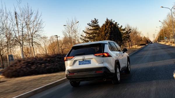 這臺(tái)韓系車比日系車的空間還從容?全新途勝L用實(shí)力打破偏見