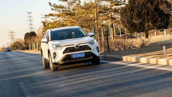 這臺(tái)韓系車比日系車的空間還從容?全新途勝L用實(shí)力打破偏見