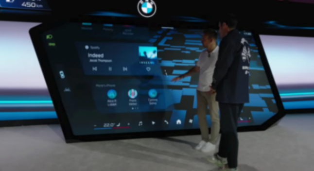 當智能座艙步入瓶頸,寶馬新一代全景iDrive選擇扛起革新的旗