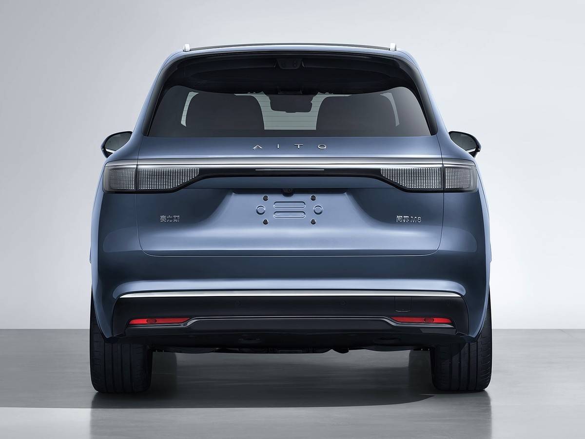 華為系4款新車:問界M8預定爆款,尊界S800氣場十足