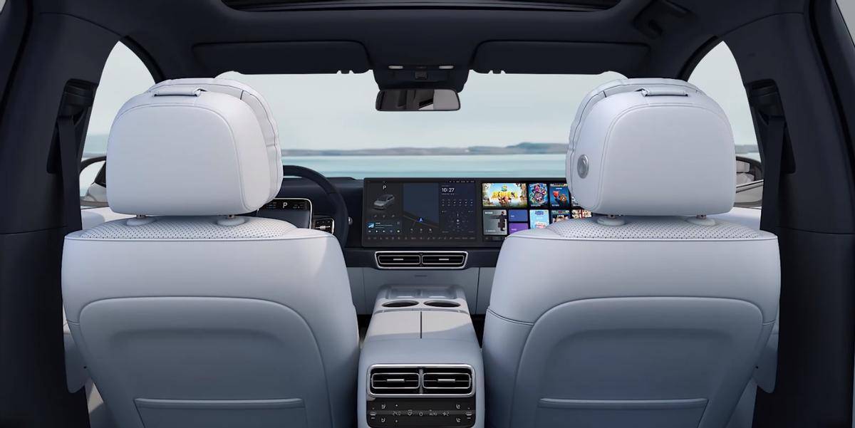 理想L6對比寶馬X3:選冰箱彩電大沙發,還是價格史無前例的X3?