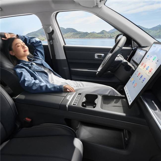 以舊換新至高抵3.3萬(wàn),探索06 C-DM多重禮遇助你新年更出眾