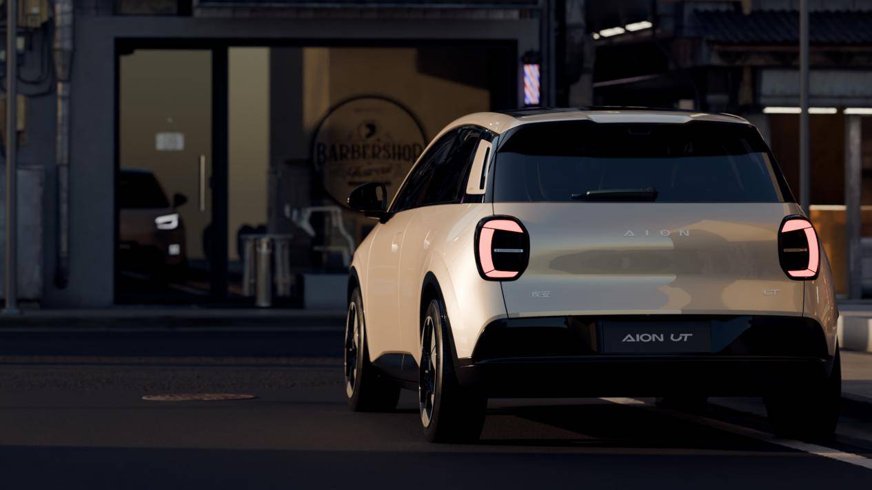 AION UT對比吉利星愿 10萬級純電A級車大戰(zhàn)