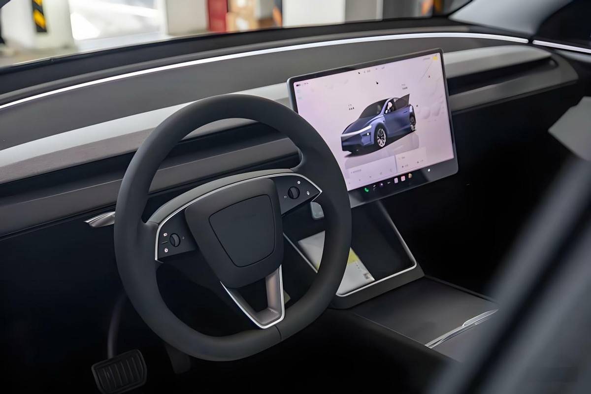 六座版Model Y真要來了?特斯拉高管:年內(nèi)將推新Y七座版