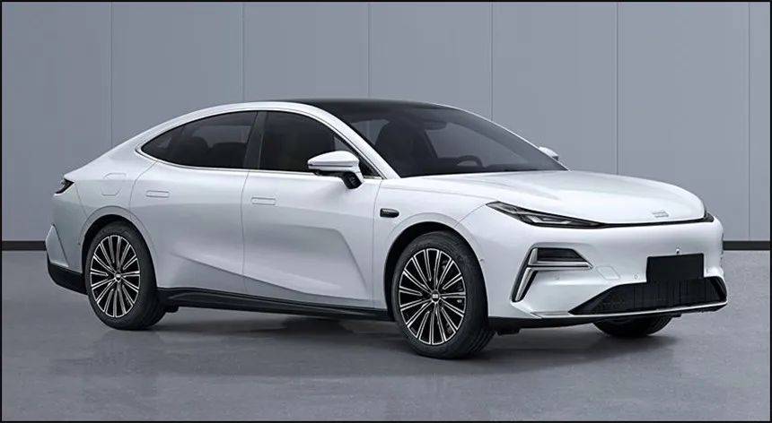 新一期工信部新車(chē),“沒(méi)有智駕”都別說(shuō)話(huà)