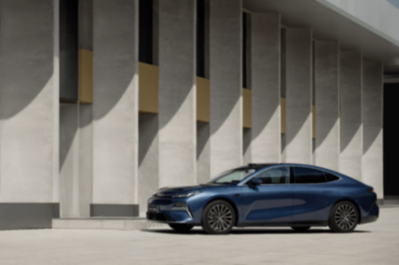 吉利銀河星耀8預(yù)售13.98萬(wàn)起,標(biāo)配高階智駕!