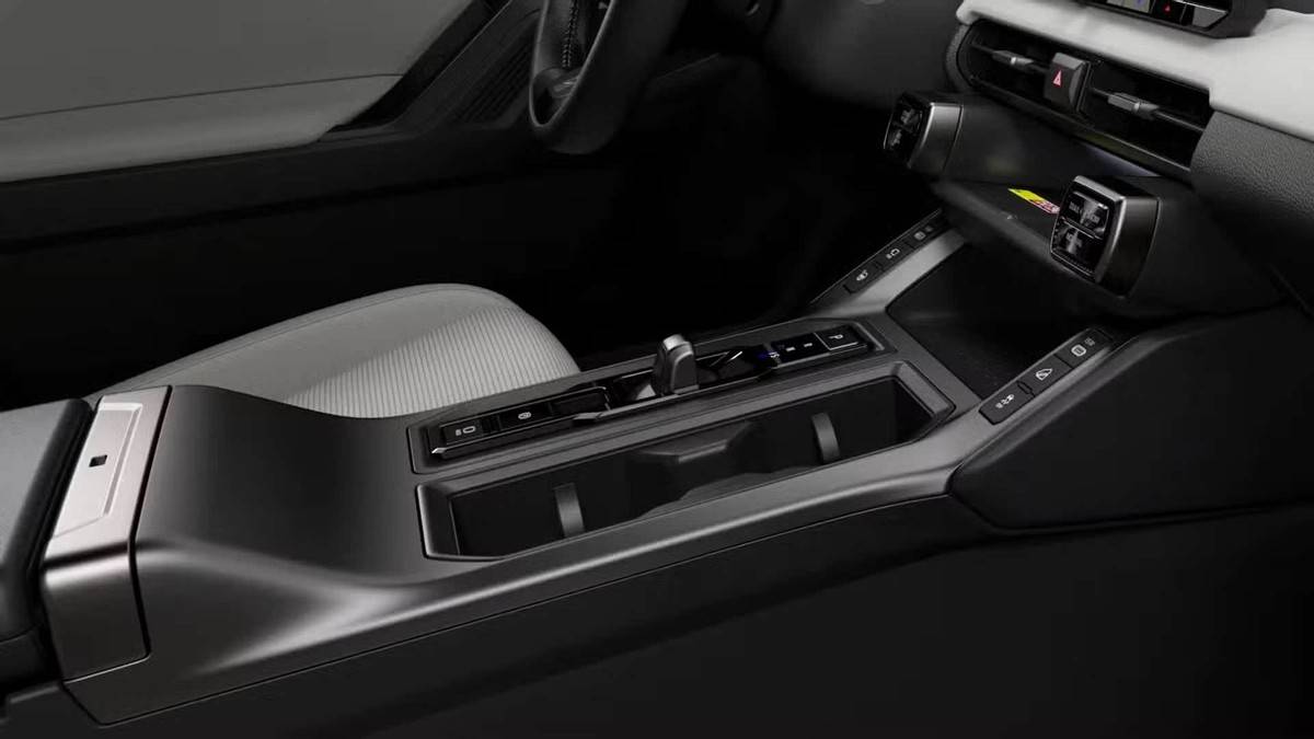 全新一代豐田RAV4發布!3種前臉,大燈C形設計,配2.5L混動/插混