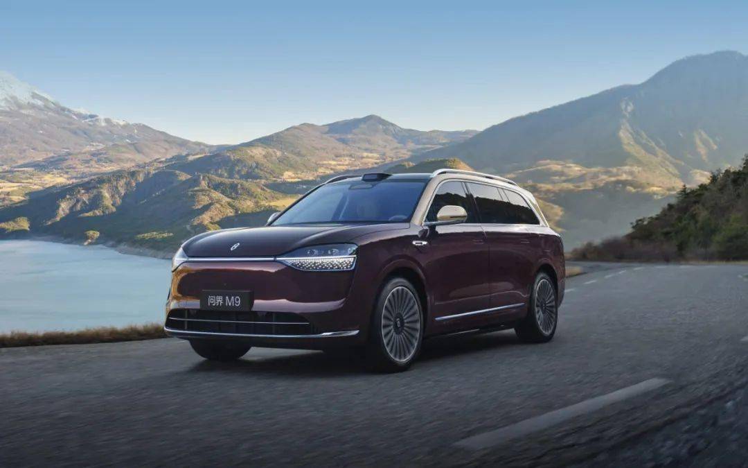 學理想問界造爆款,不如學它們造強標簽