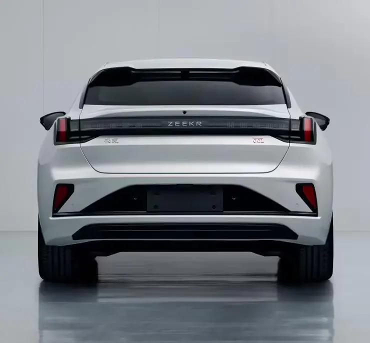 全新極氪001車型申報三個版本,雙電機總功率達680kW 全新極氪001車型申報三個版本,雙電機總功率達680kW